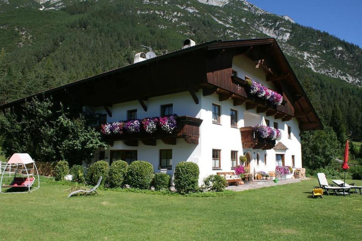 Ruadlhof Villa Leutasch Exterior foto